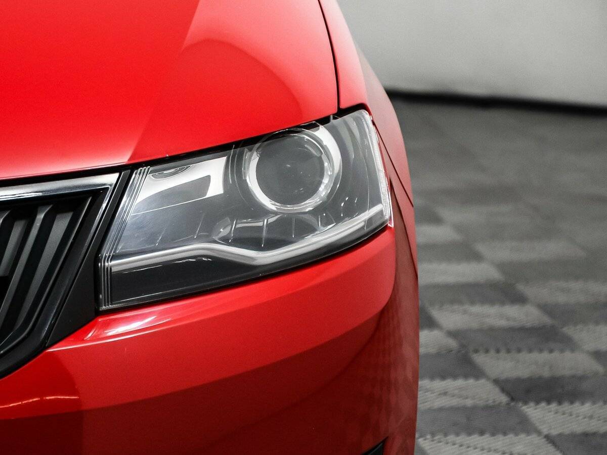 Купить Skoda Rapid с пробегом. Фото: #14