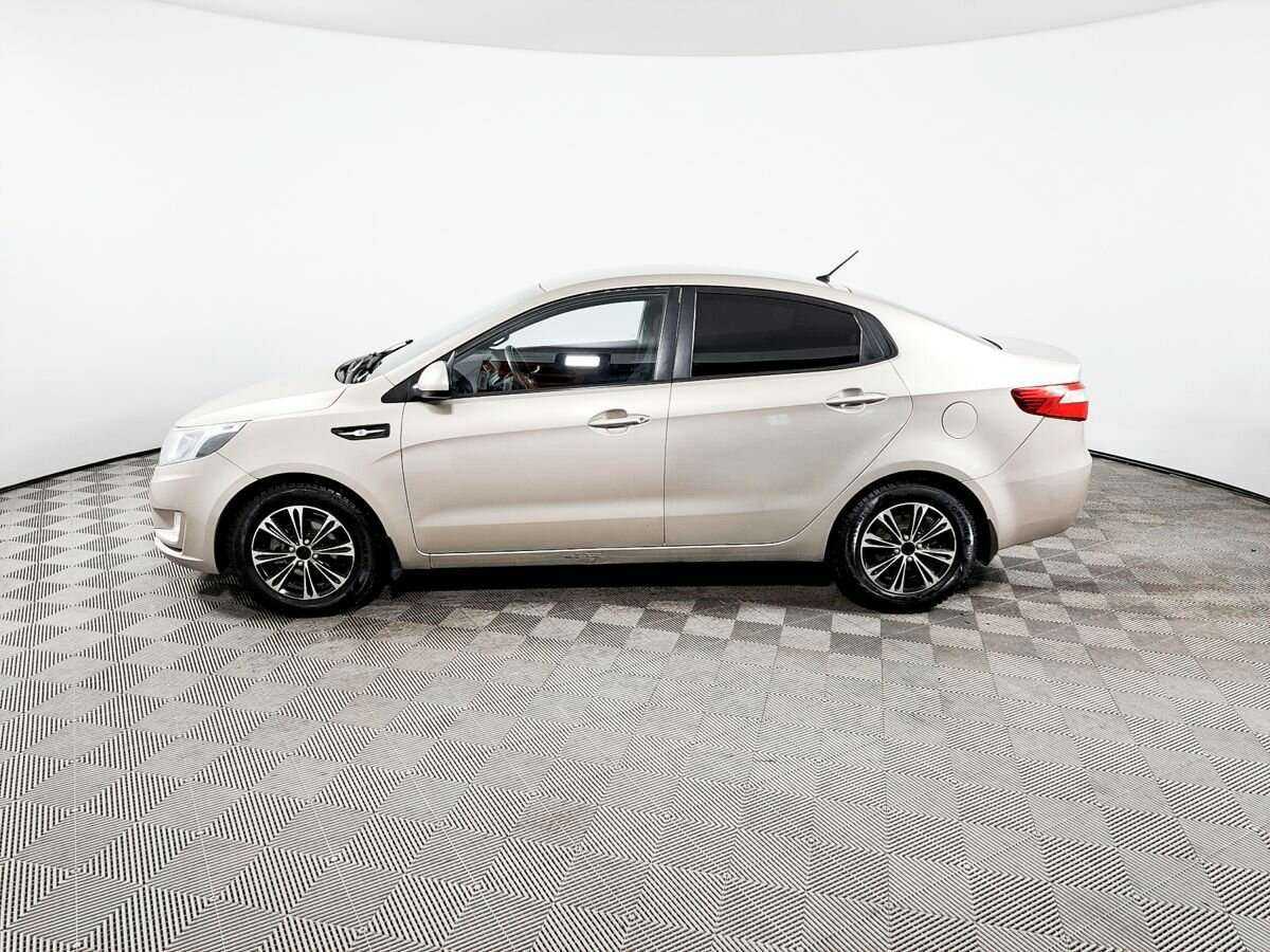 Купить Kia Rio с пробегом. Фото: #7