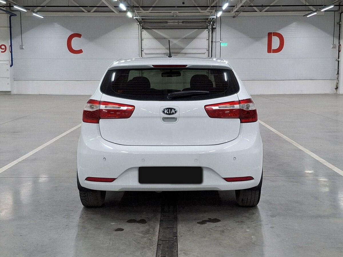 Купить Kia Rio с пробегом. Фото: #5