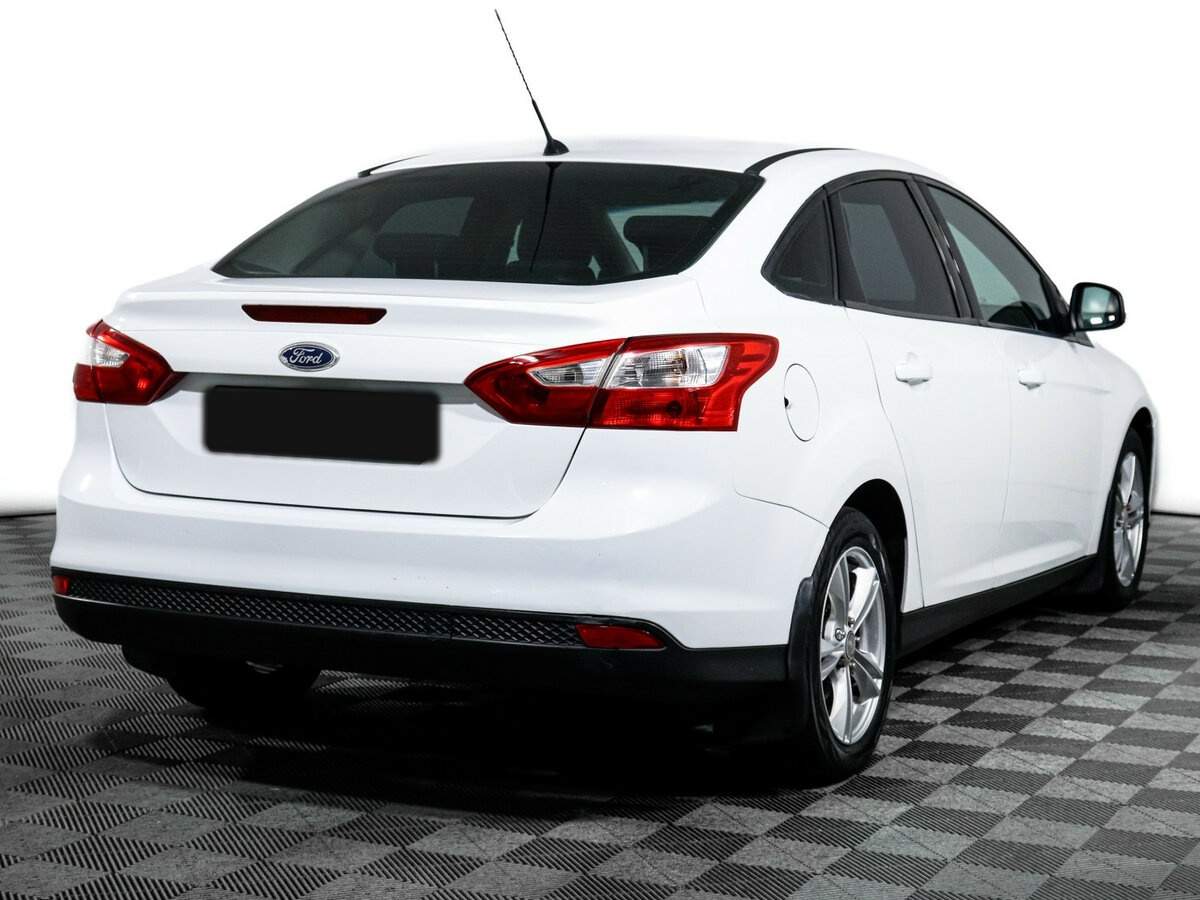Купить Ford Focus с пробегом. Фото: #4