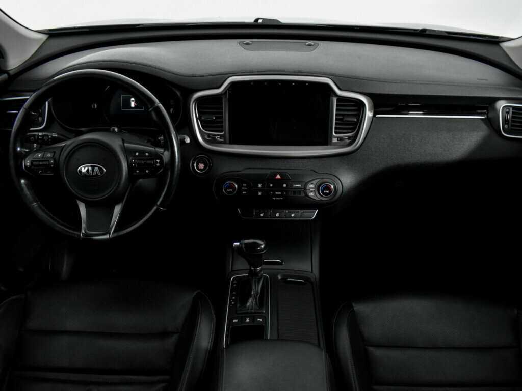 Купить Kia Sorento с пробегом. Фото: #13