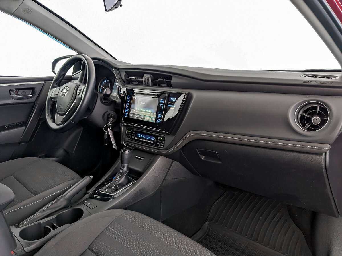 Купить Toyota Corolla с пробегом. Фото: #9