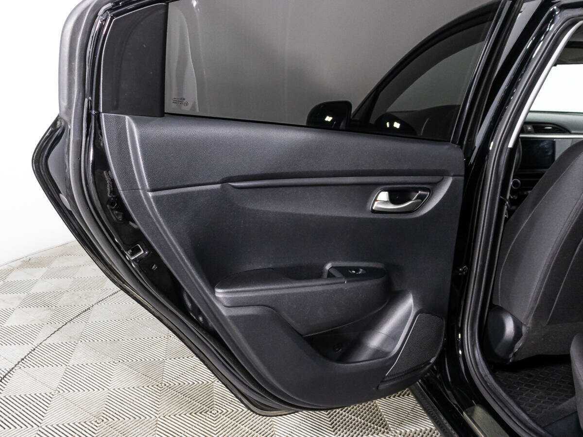 Купить Kia Rio с пробегом. Фото: #24