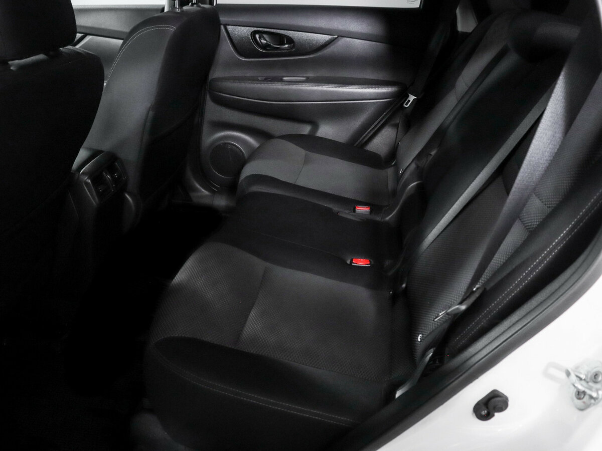 Купить Nissan X-Trail с пробегом. Фото: #9