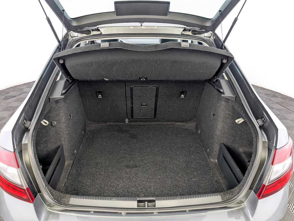 Купить Skoda Octavia с пробегом. Фото: #9