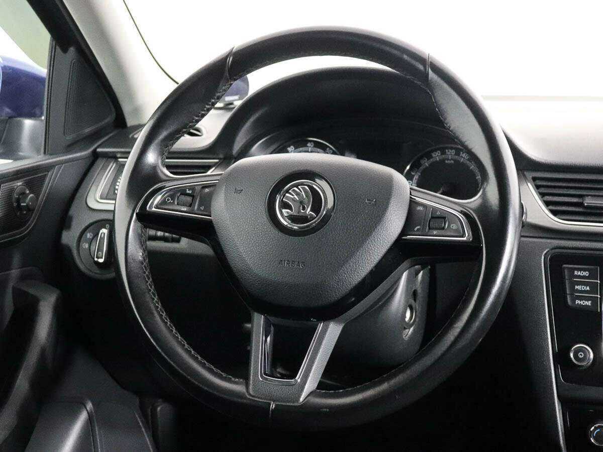 Купить Skoda Rapid с пробегом. Фото: #12