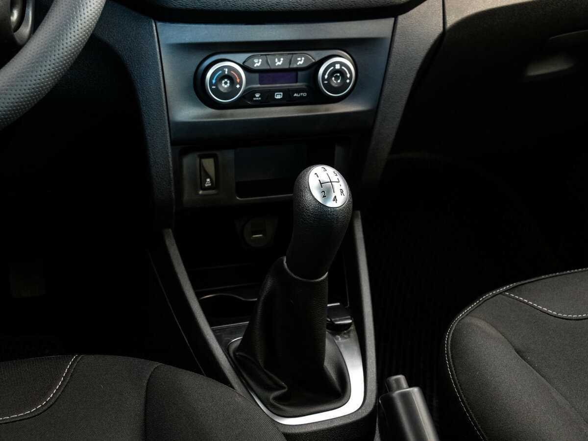 Купить Lada (ВАЗ) XRAY с пробегом. Фото: #12