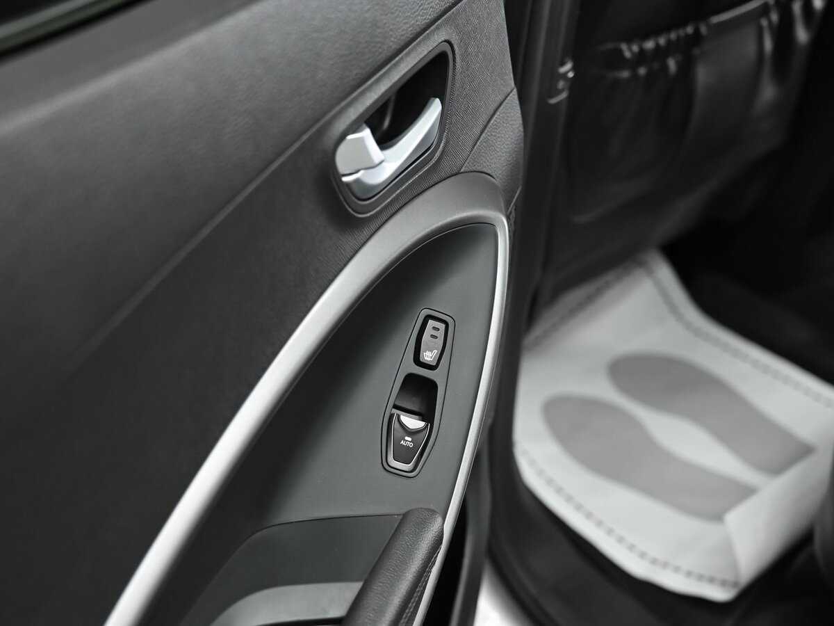 Купить Hyundai Santa Fe с пробегом. Фото: #13