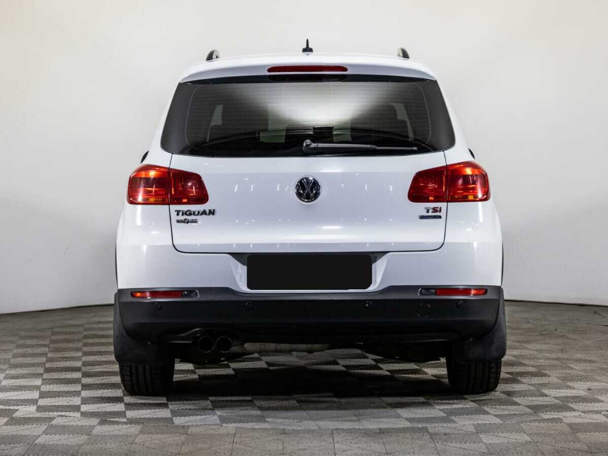 Купить Volkswagen Tiguan с пробегом. Фото: #4