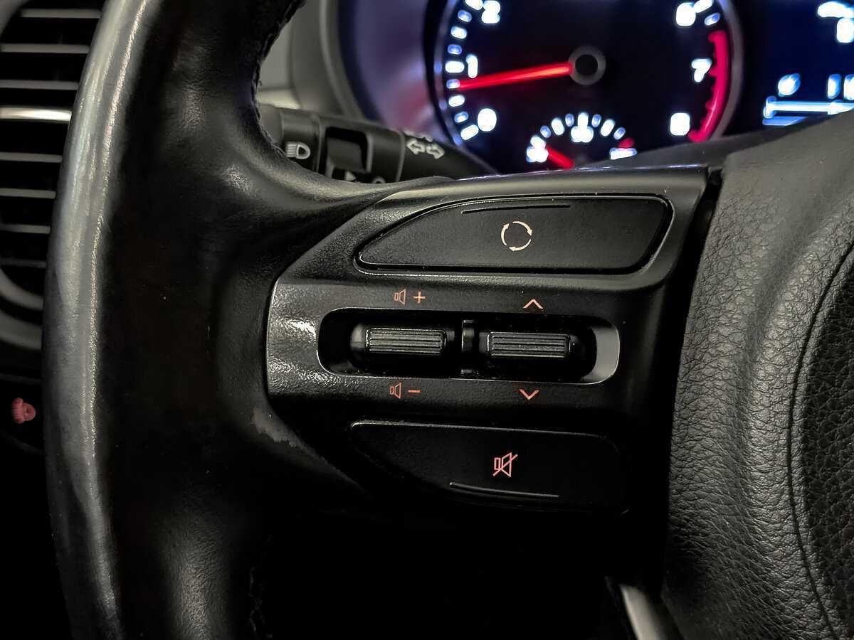Купить Kia Rio с пробегом. Фото: #24