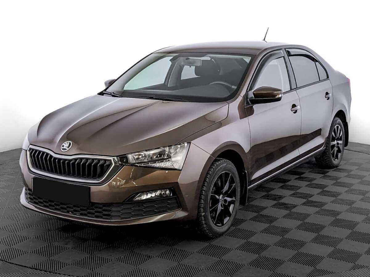 Купить Skoda Rapid с пробегом. Посмотреть фото