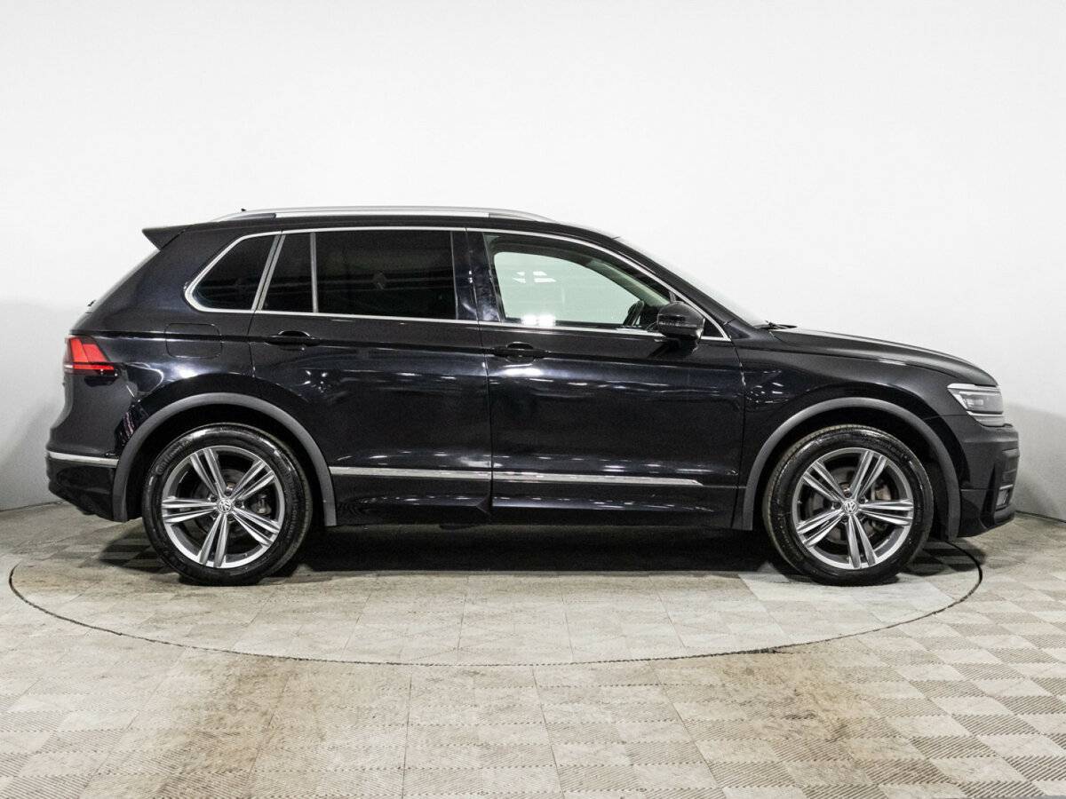 Купить Volkswagen Tiguan с пробегом. Фото: #3