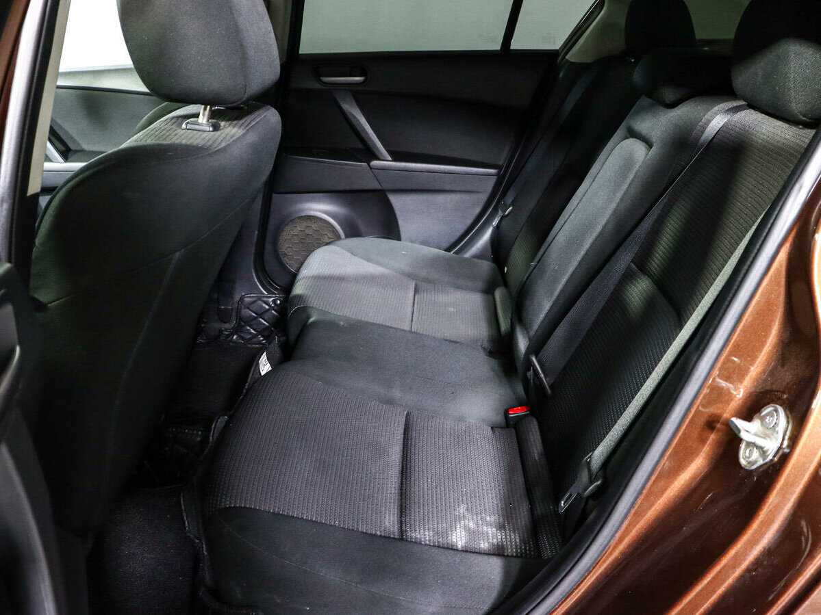 Купить Mazda 3 с пробегом. Фото: #7