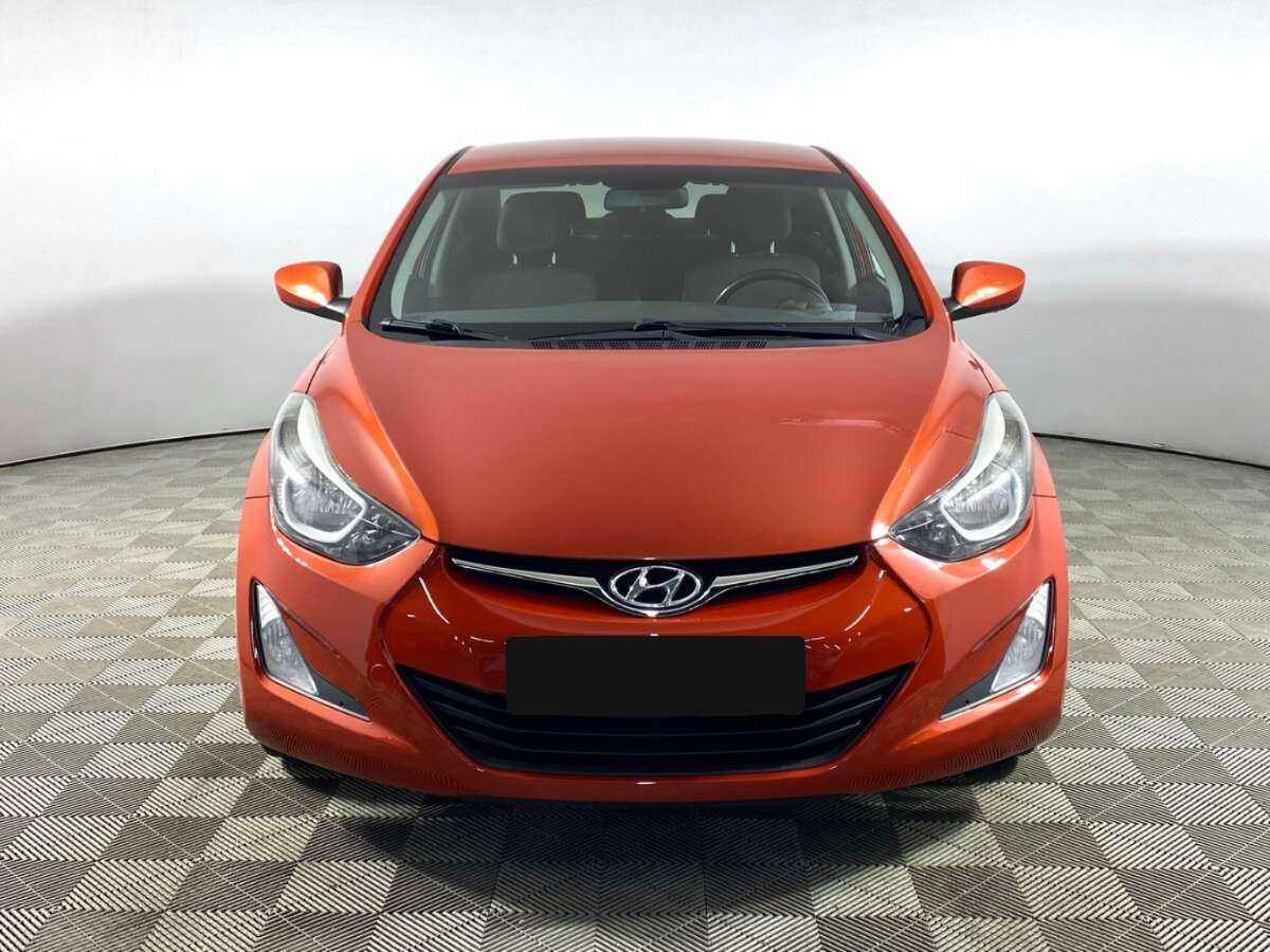 Купить Hyundai Elantra с пробегом. Фото: #1