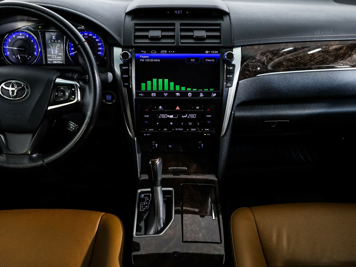 Купить Toyota Camry с пробегом. Фото: #11