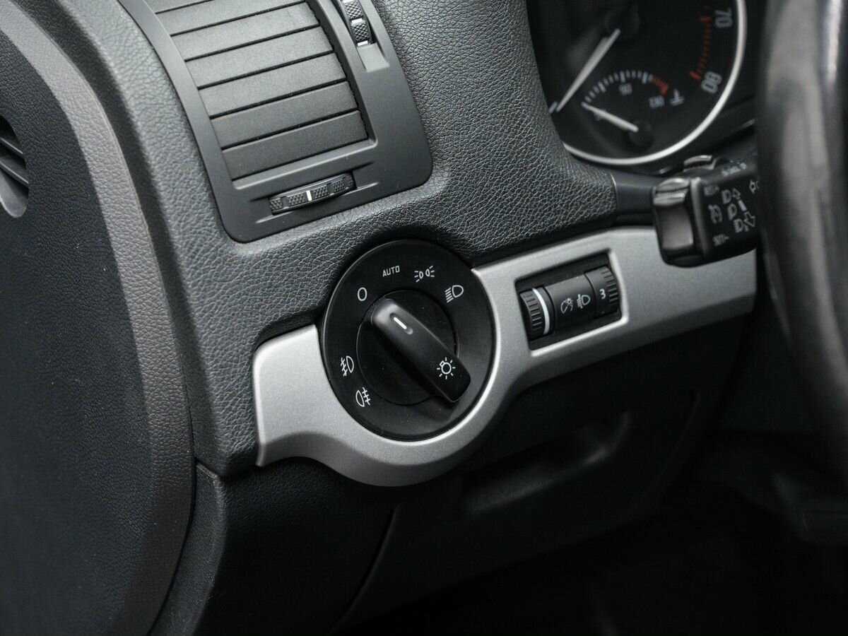 Купить Skoda Octavia с пробегом. Фото: #14