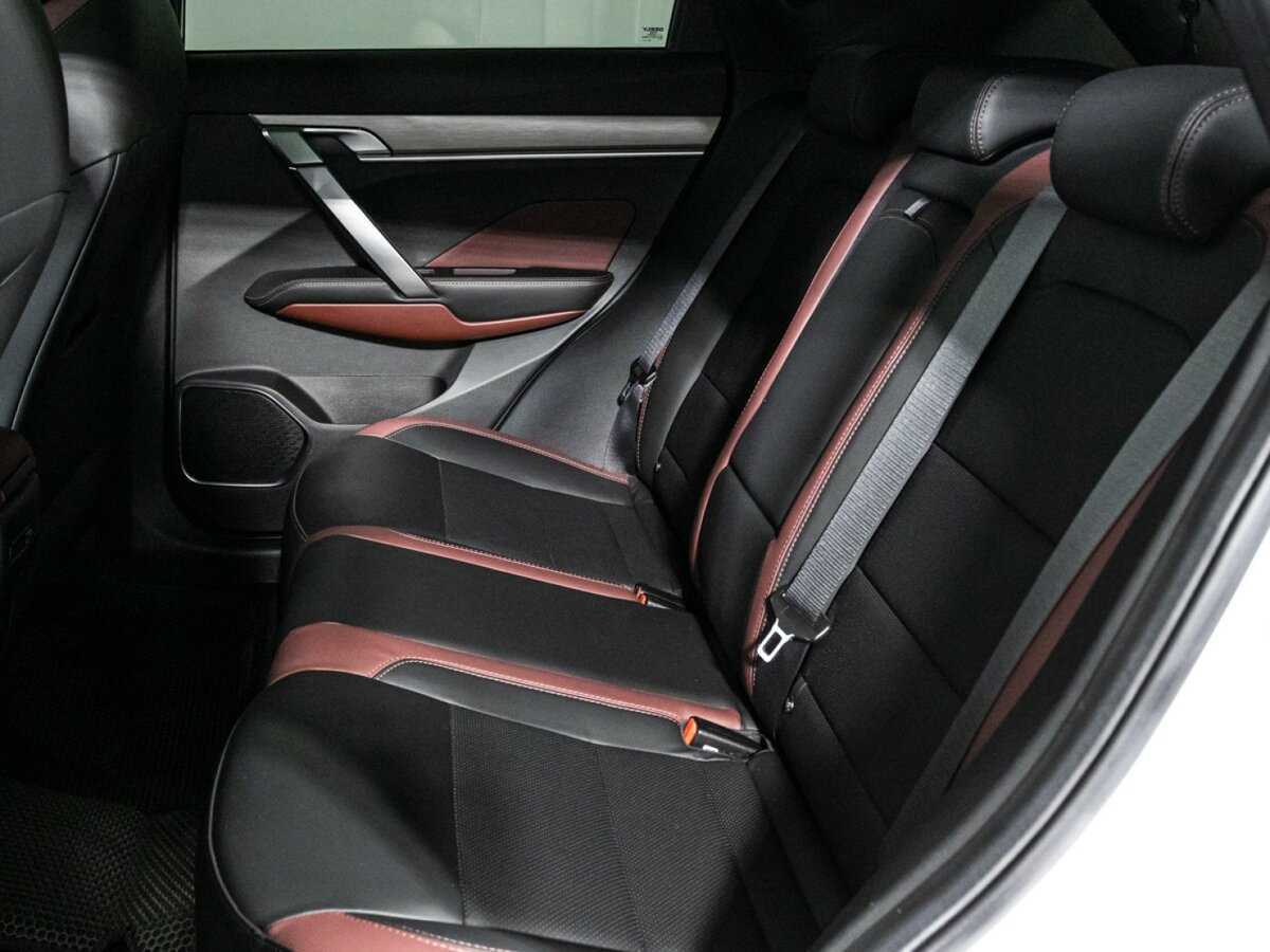 Купить Geely Coolray с пробегом. Фото: #9