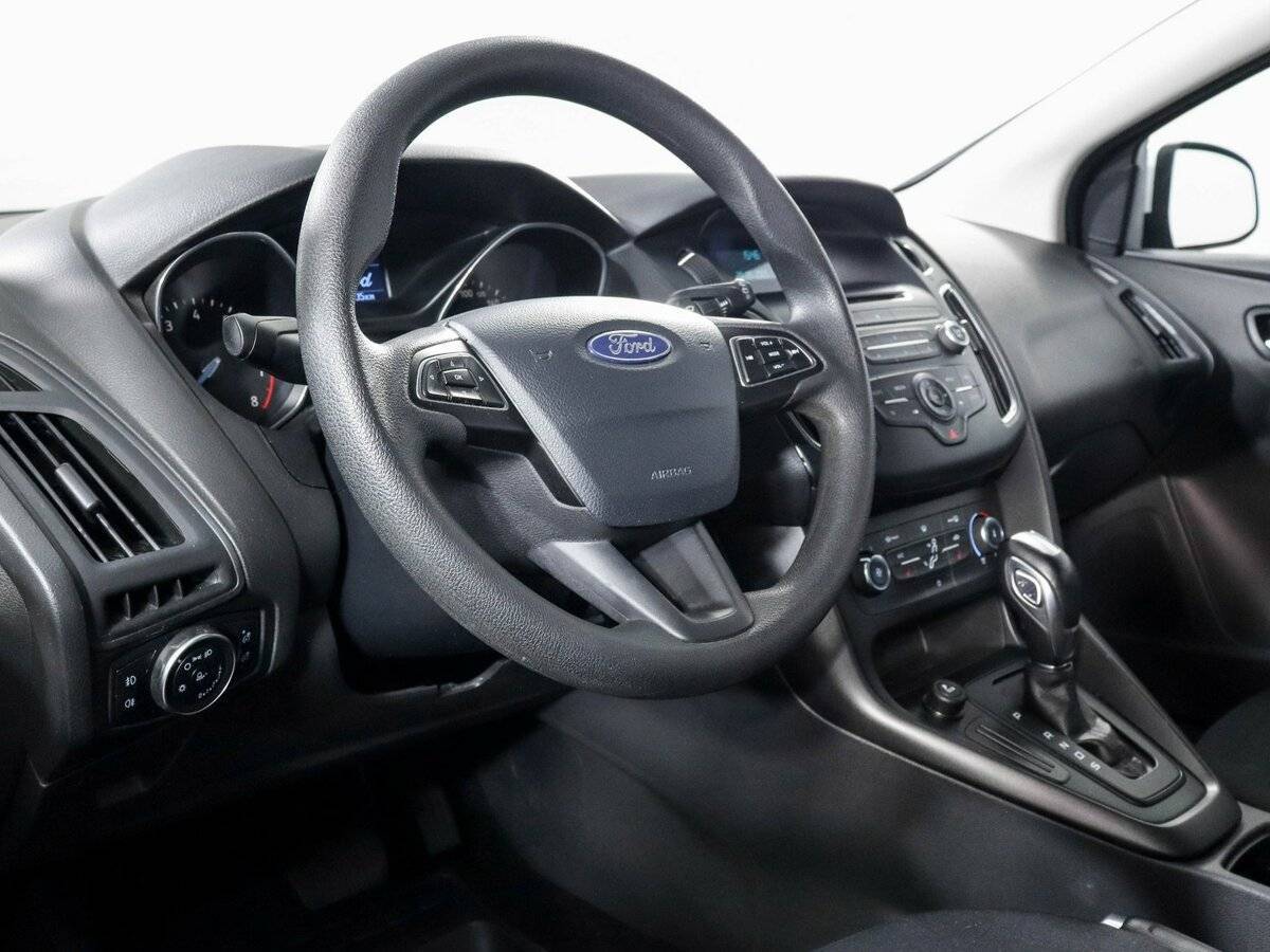 Купить Ford Focus с пробегом. Фото: #13