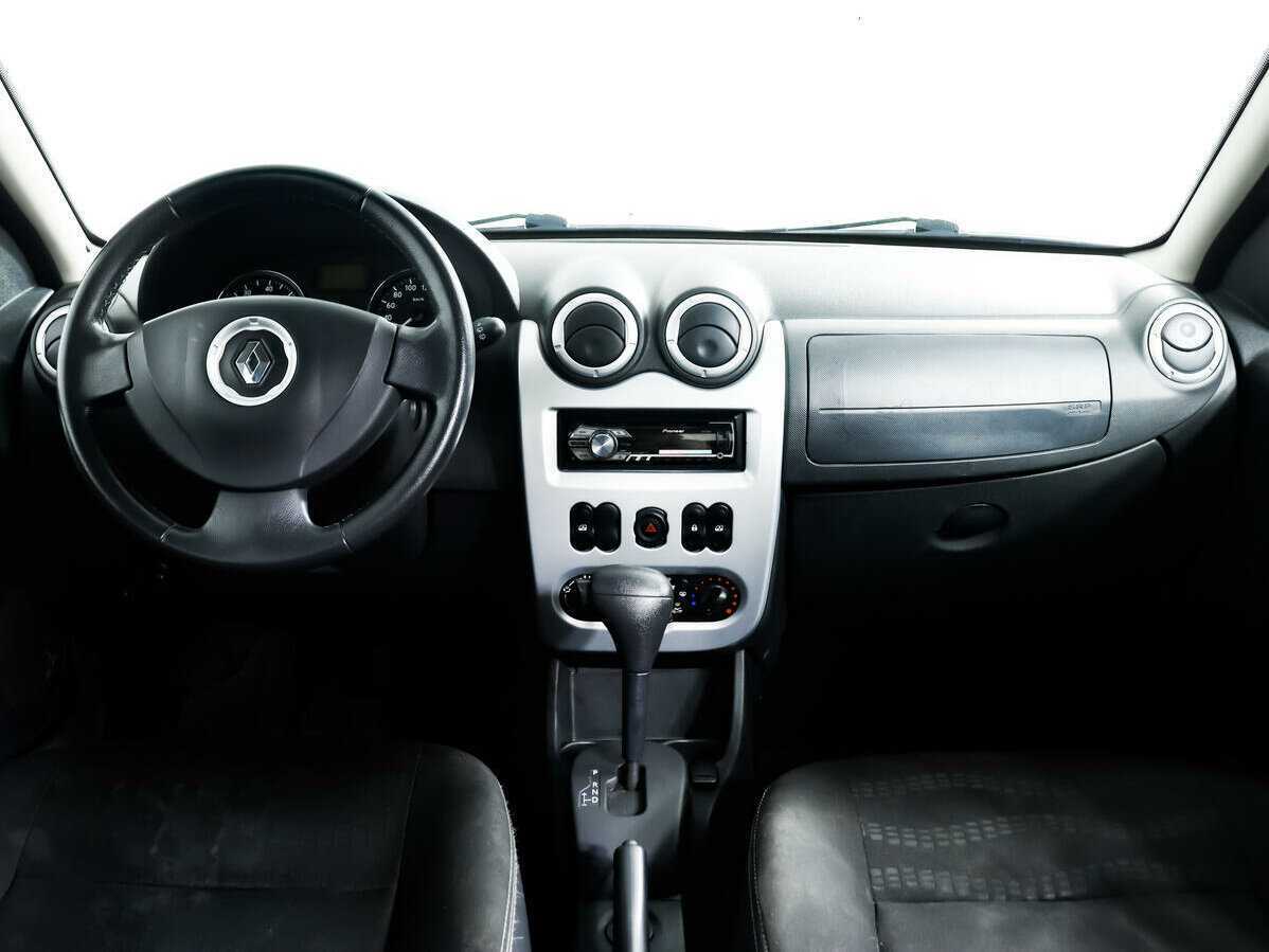 Купить Renault Sandero с пробегом. Фото: #10