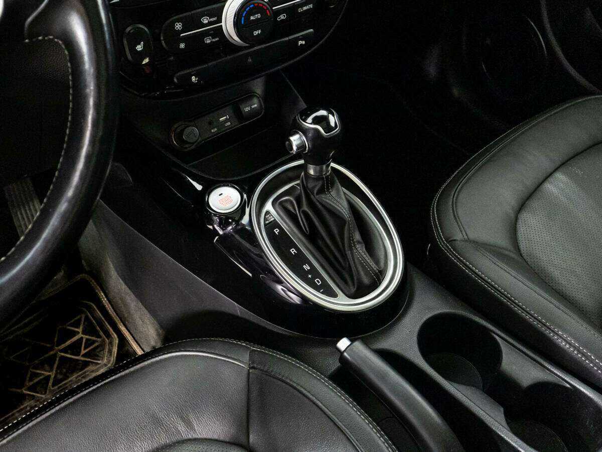 Купить Kia Soul с пробегом. Фото: #16