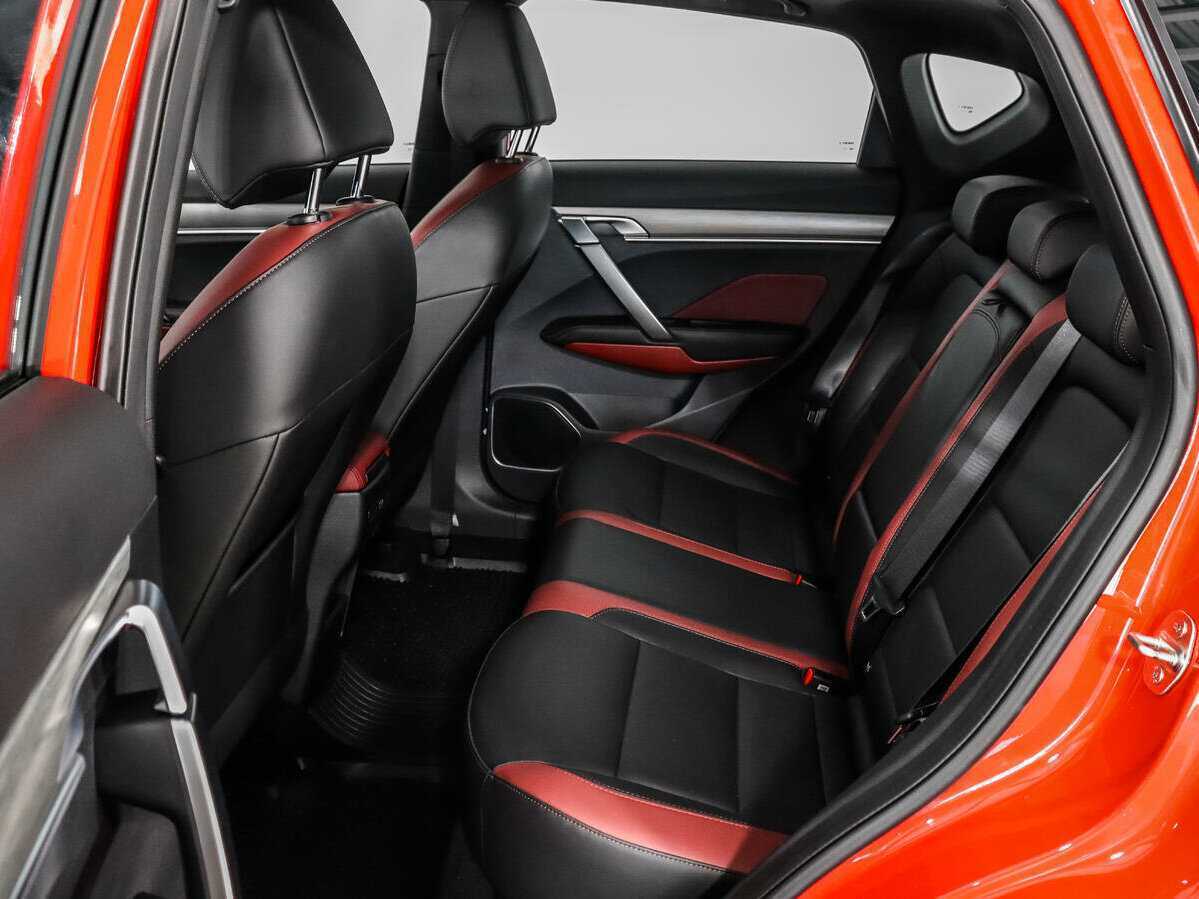 Купить Geely Coolray с пробегом. Фото: #11