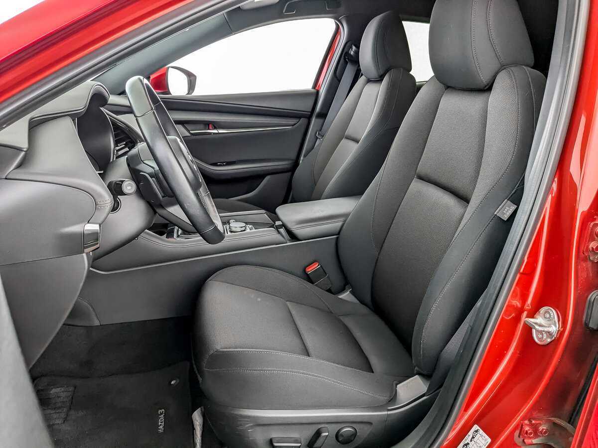 Купить Mazda 3 с пробегом. Фото: #14