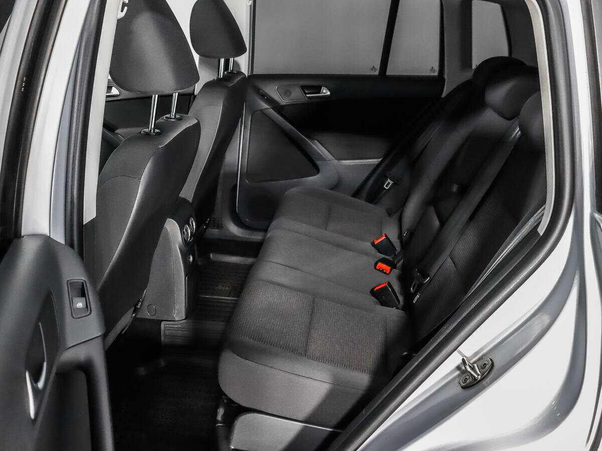Купить Volkswagen Tiguan с пробегом. Фото: #9