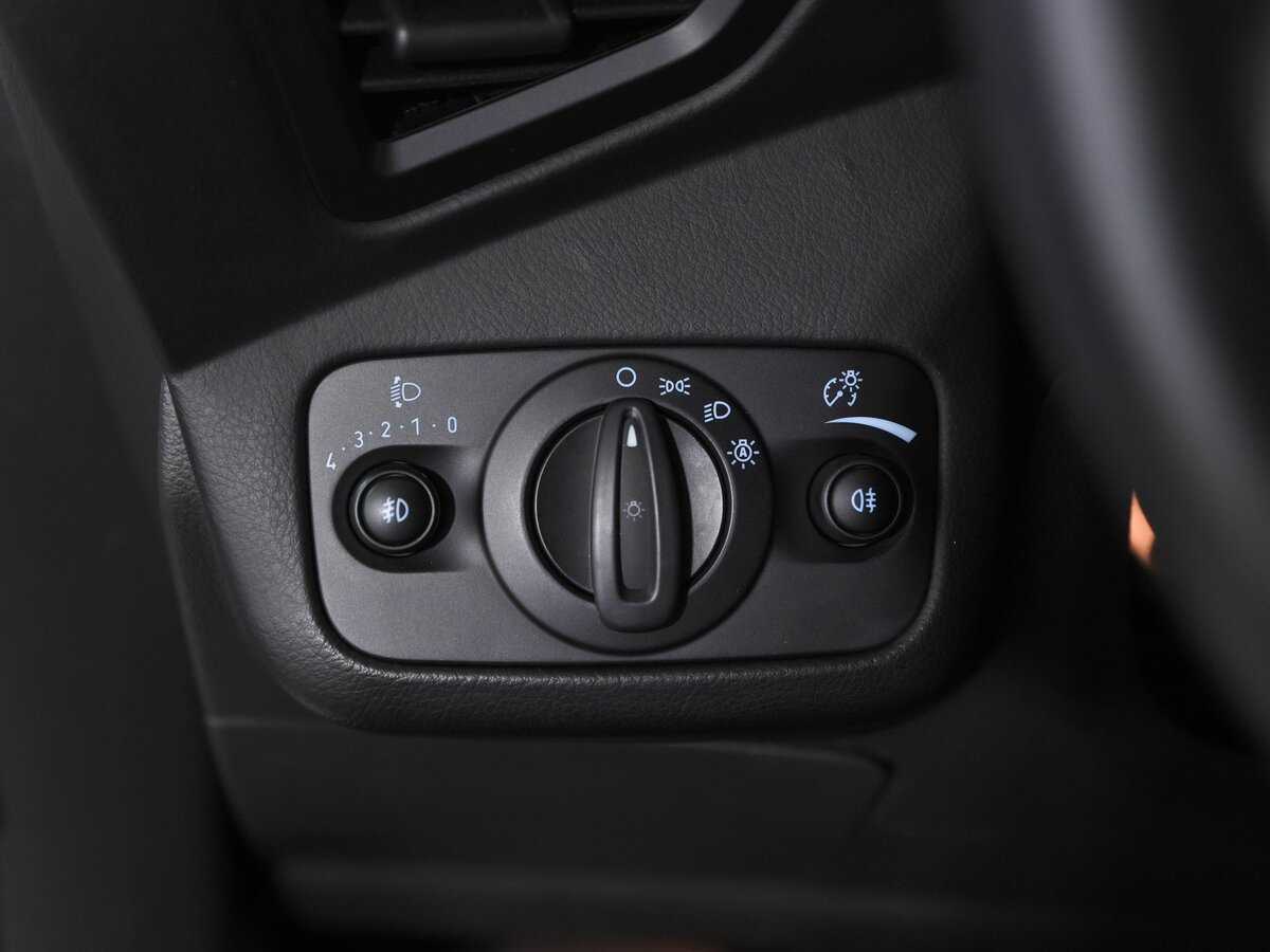 Купить Ford Kuga с пробегом. Фото: #11