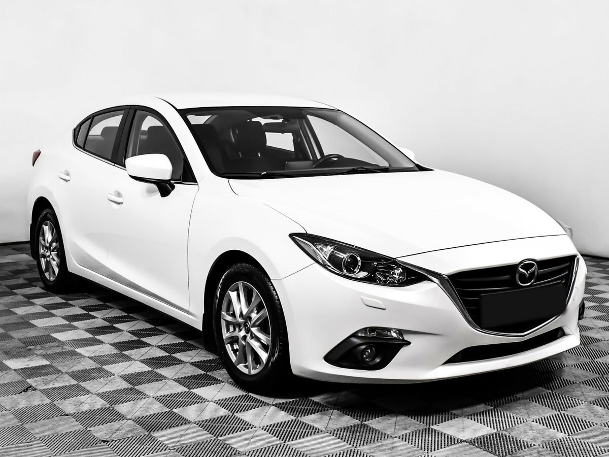 Купить Mazda 3 с пробегом. Фото: #2