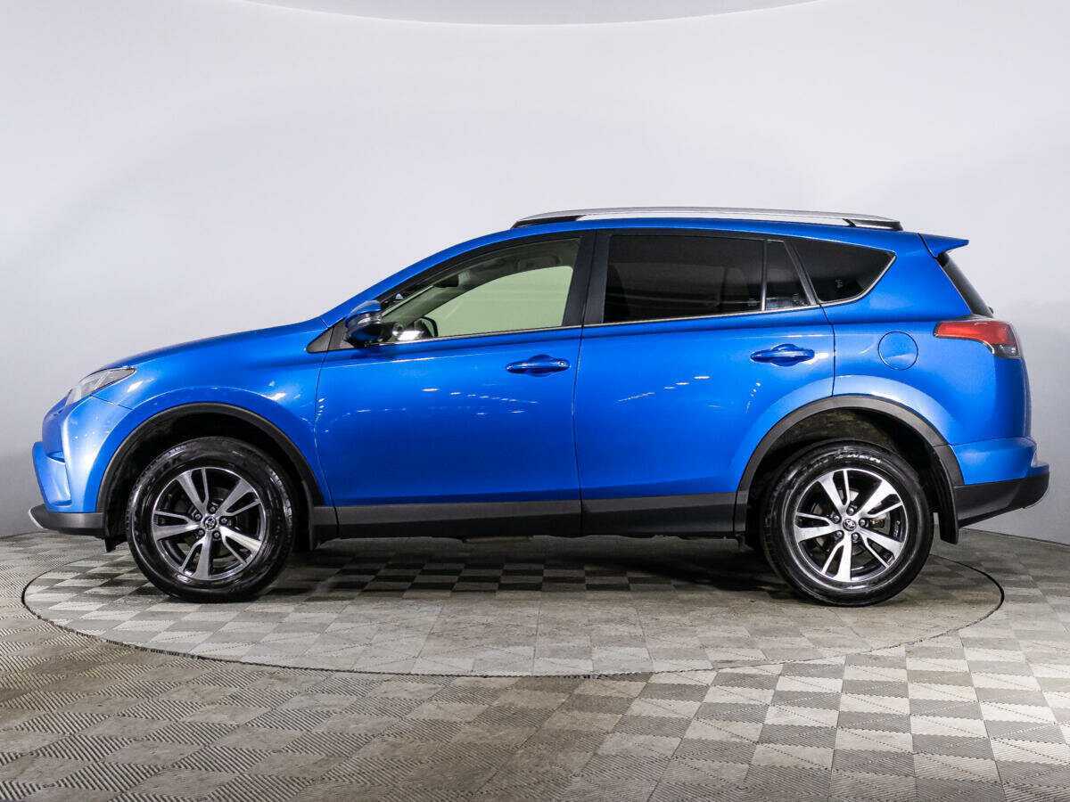 Купить Toyota RAV4 с пробегом. Фото: #7
