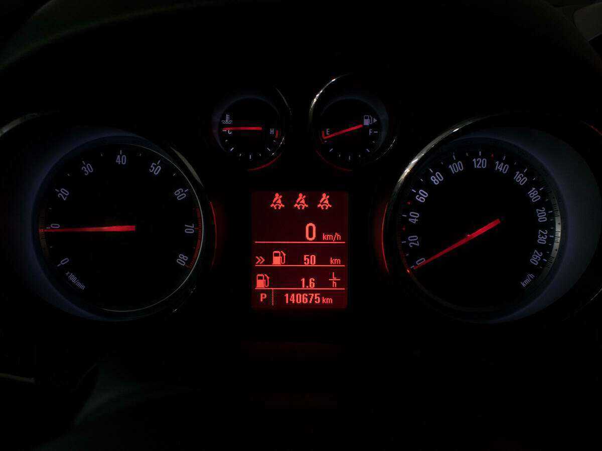 Купить Opel Mokka с пробегом. Фото: #10