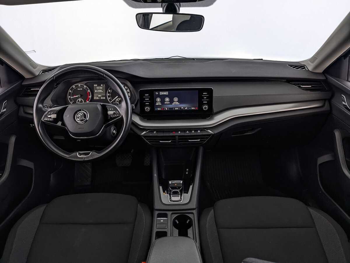 Купить Skoda Octavia с пробегом. Фото: #9