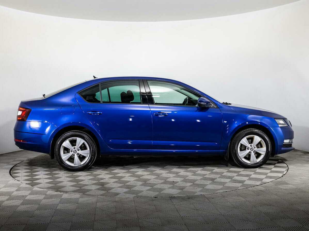Купить Skoda Octavia с пробегом. Фото: #3
