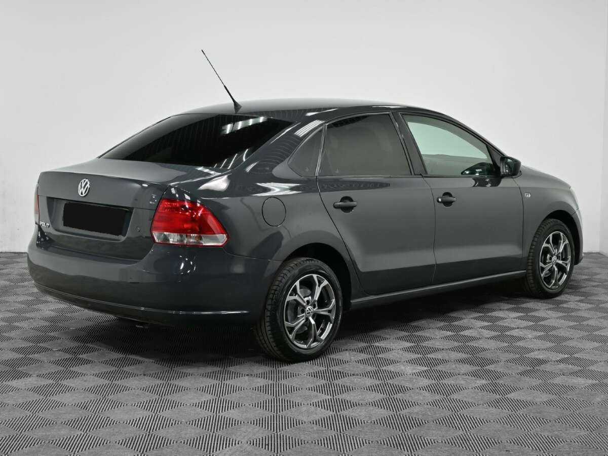 Купить Volkswagen Polo с пробегом. Фото: #1