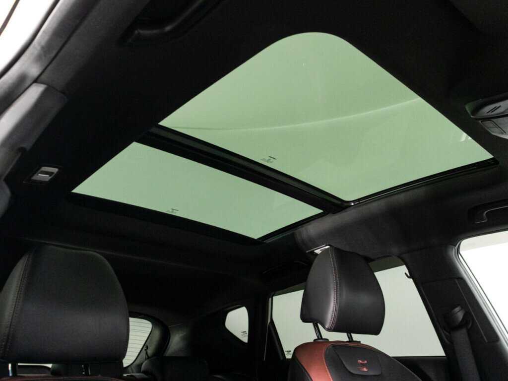 Купить Geely Coolray с пробегом. Фото: #17