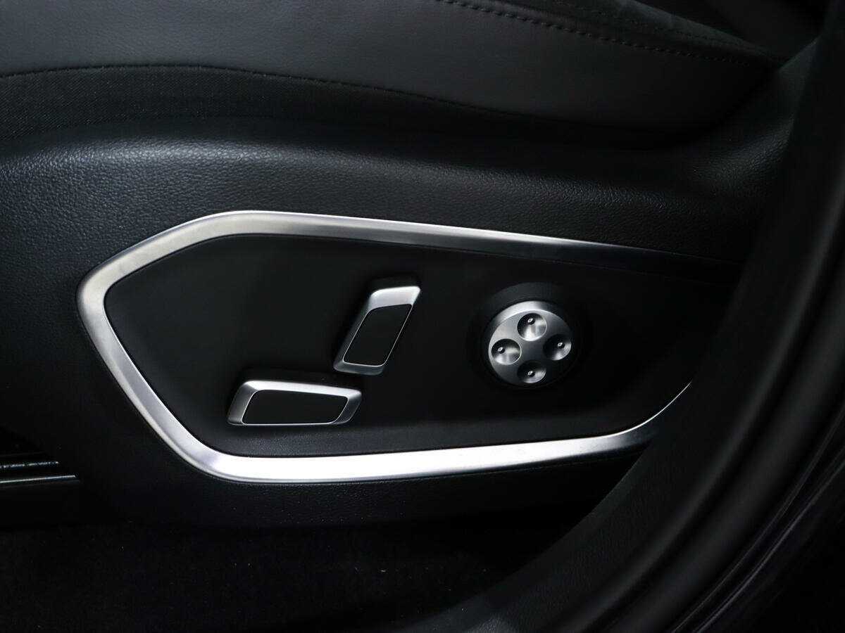 Купить Geely Tugella с пробегом. Фото: #19
