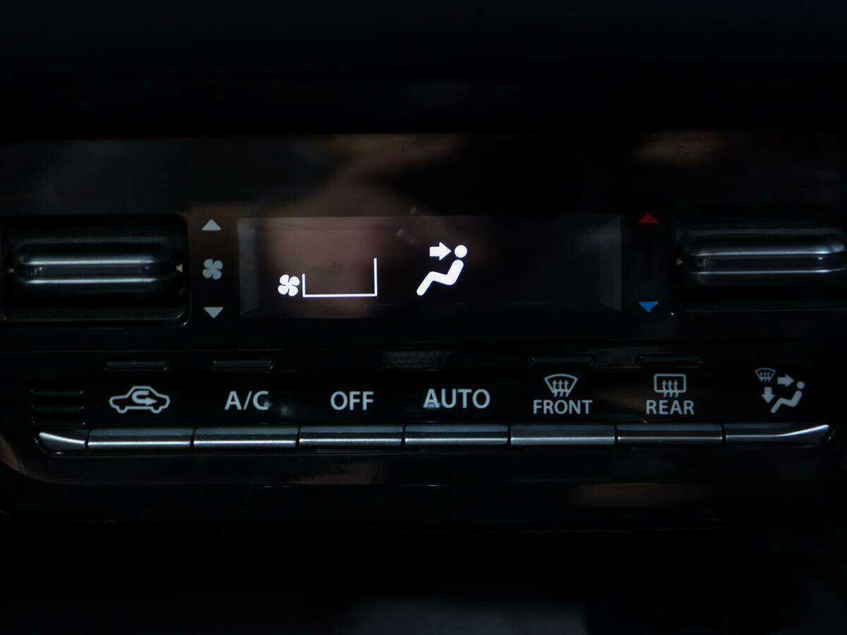 Купить Suzuki Baleno с пробегом. Фото: #21