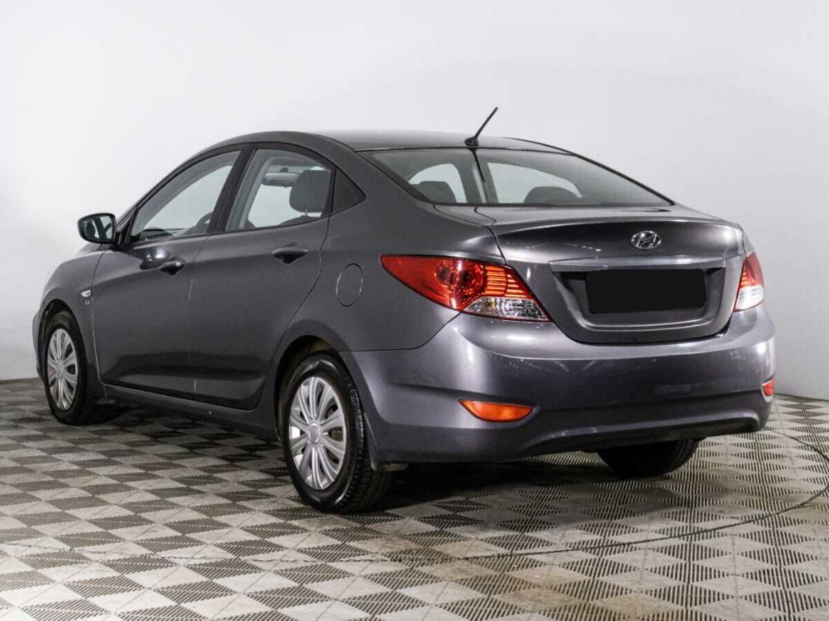 Купить Hyundai Solaris с пробегом. Фото: #6
