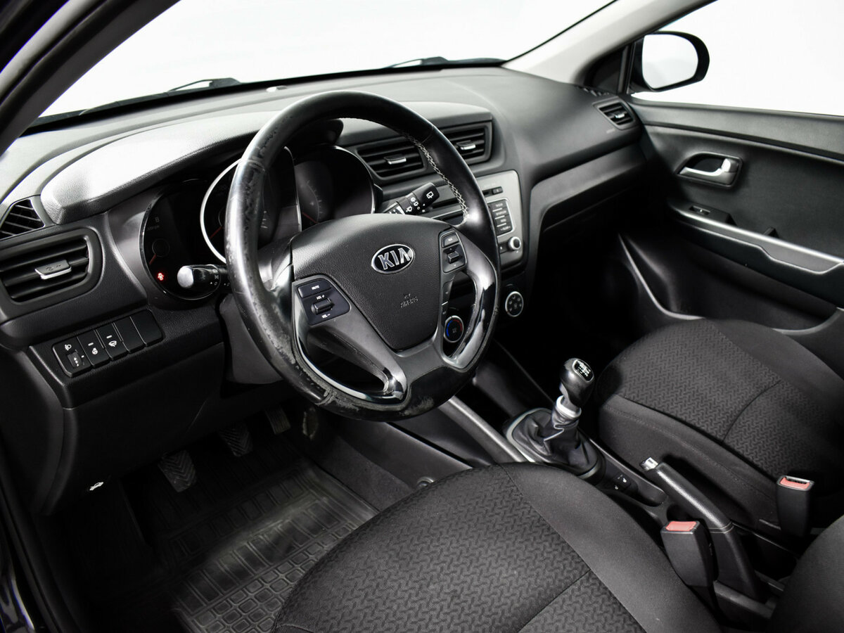 Купить Kia Rio с пробегом. Фото: #8