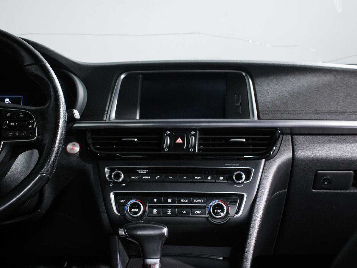 Купить Kia Optima с пробегом. Фото: #11