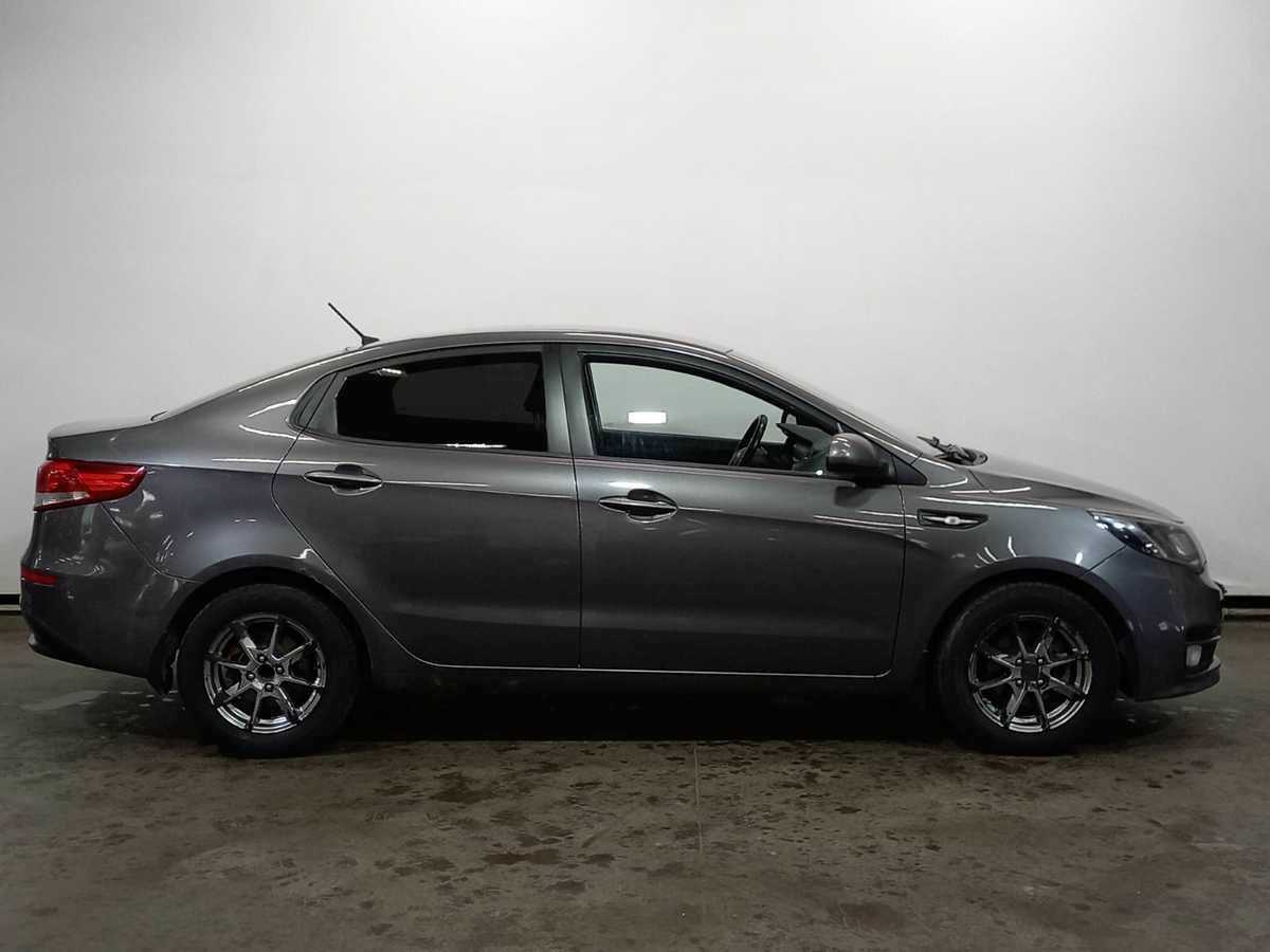 Купить Kia Rio с пробегом. Фото: #3