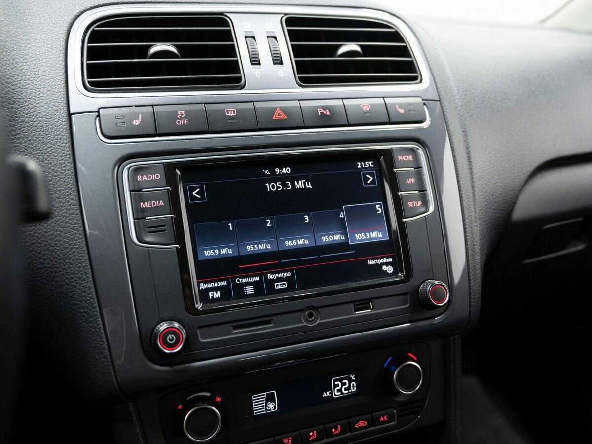 Купить Volkswagen Polo с пробегом. Фото: #20