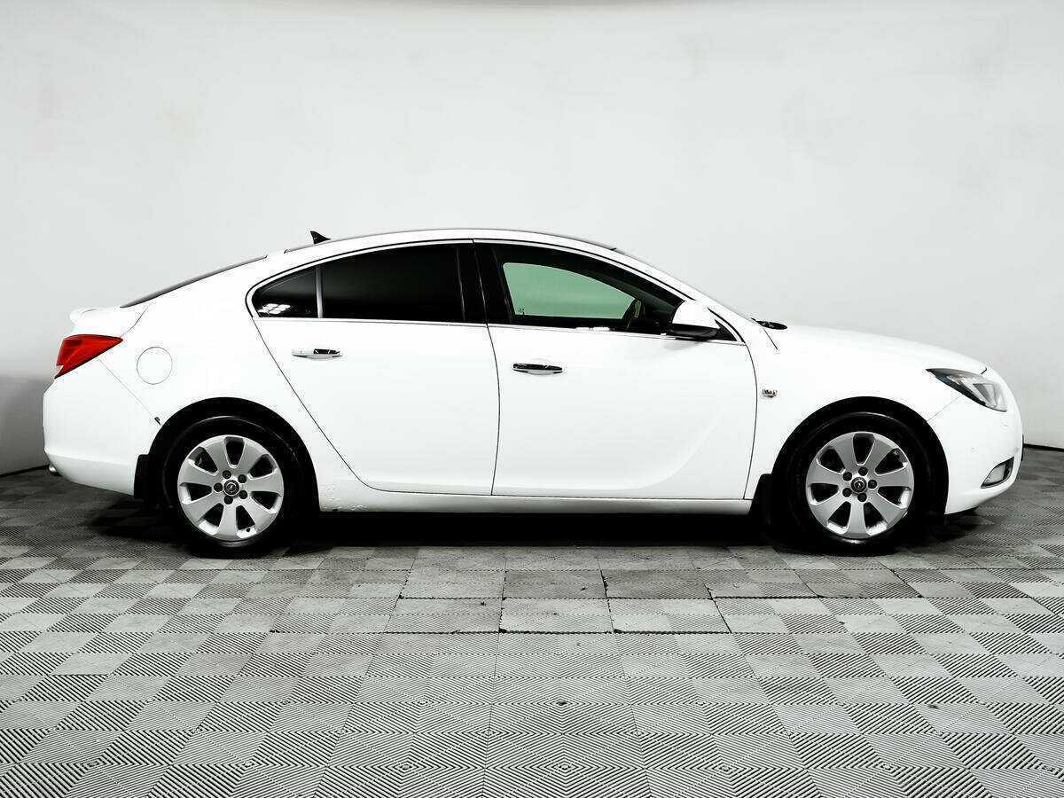 Купить Opel Insignia с пробегом. Фото: #3