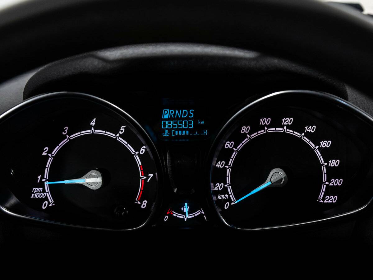 Купить Ford Fiesta с пробегом. Фото: #16