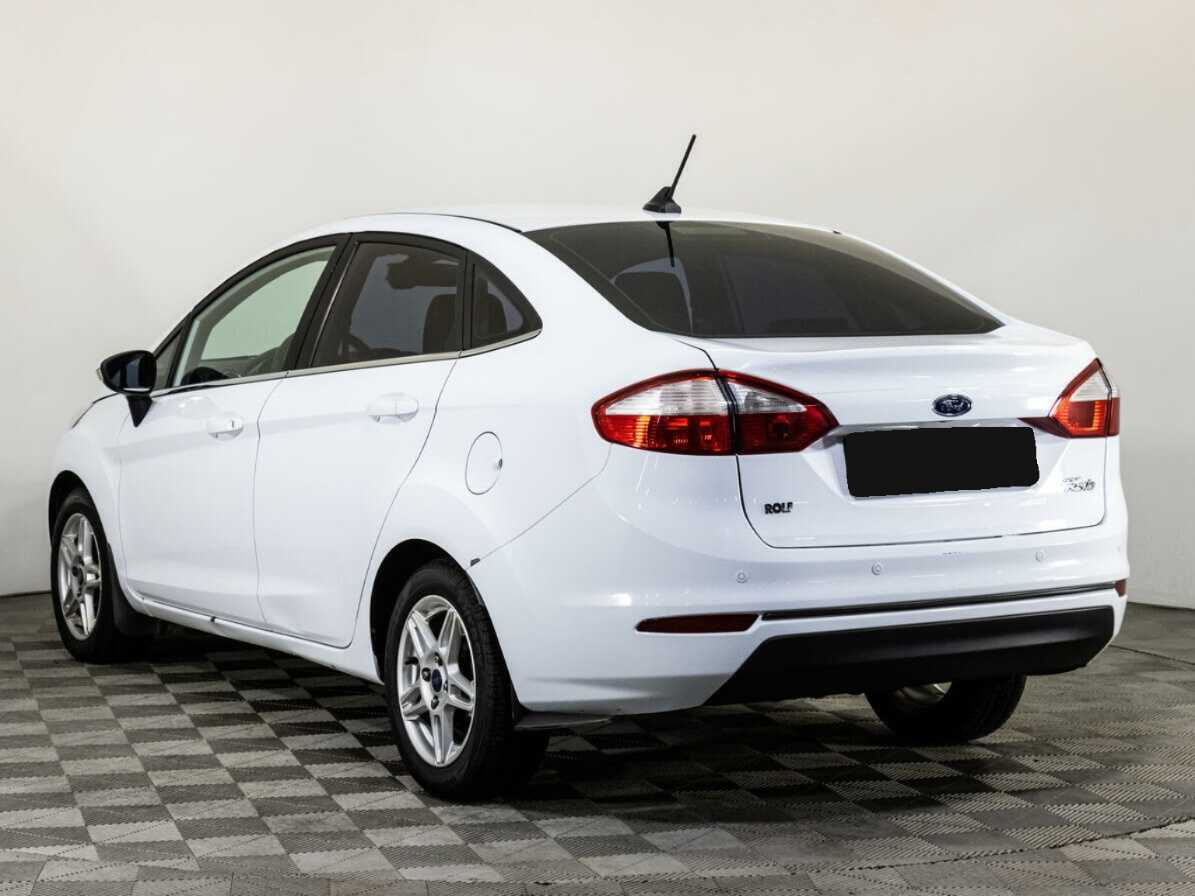 Купить Ford Fiesta с пробегом. Фото: #5