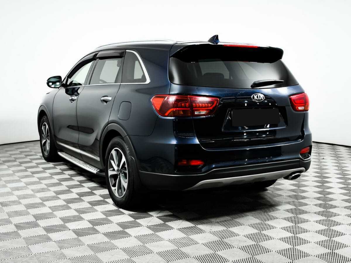 Купить Kia Sorento с пробегом. Фото: #6