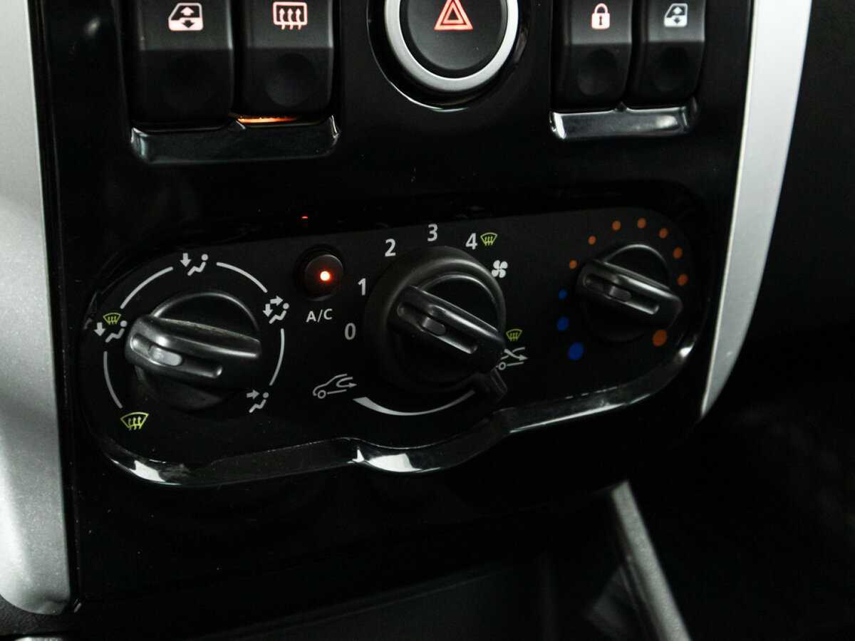 Купить Lada (ВАЗ) Largus с пробегом. Фото: #14