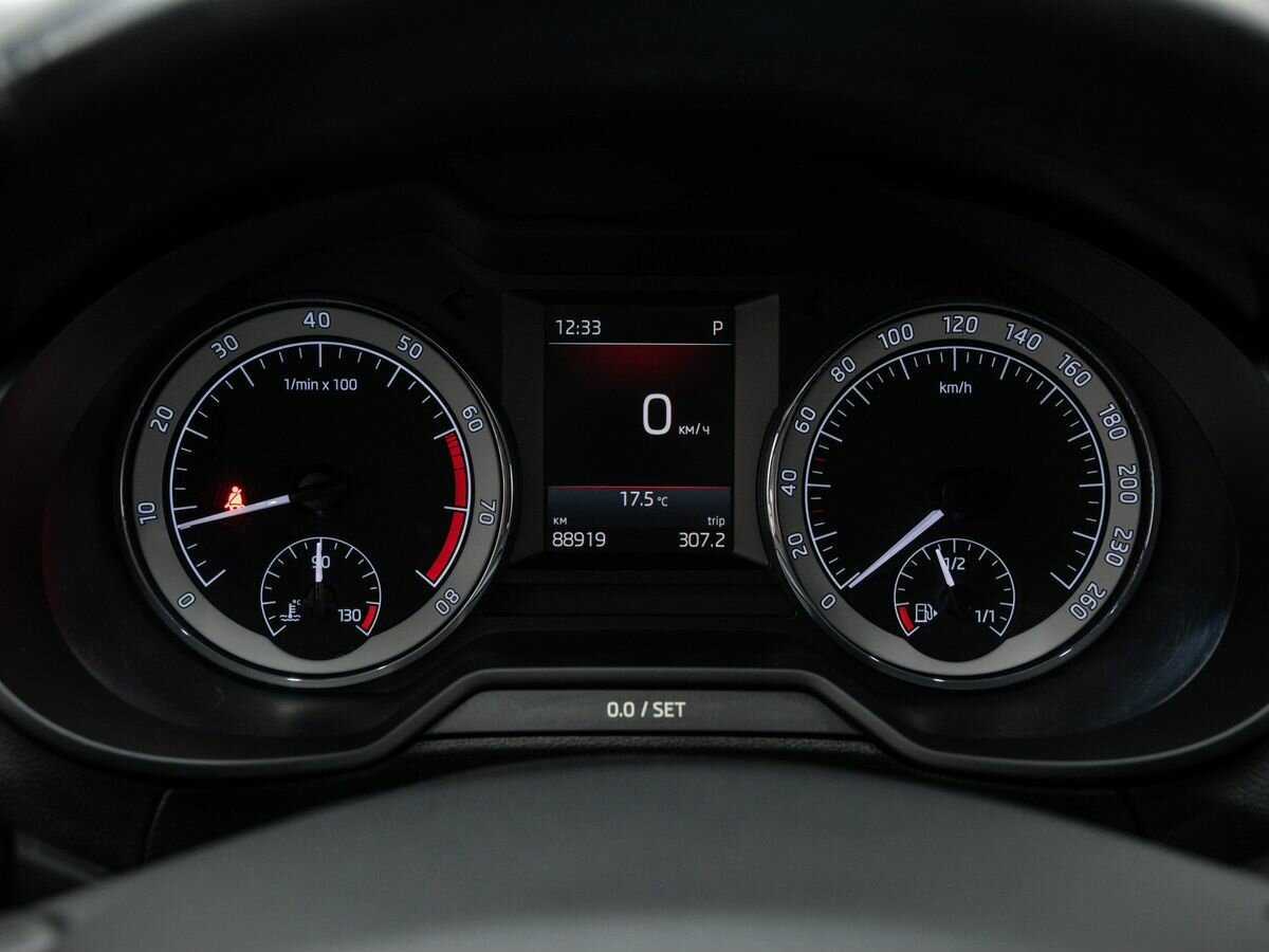 Купить Skoda Octavia с пробегом. Фото: #19