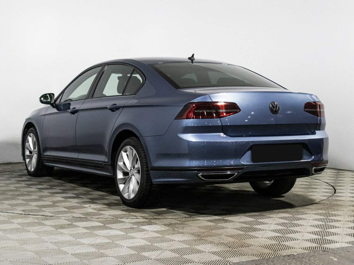 Купить Volkswagen Passat с пробегом. Фото: #6