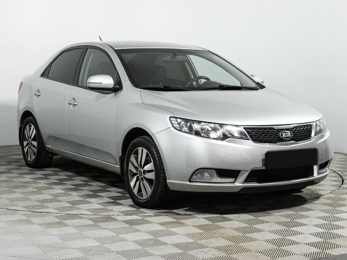 Купить Kia Cerato с пробегом. Фото: #2